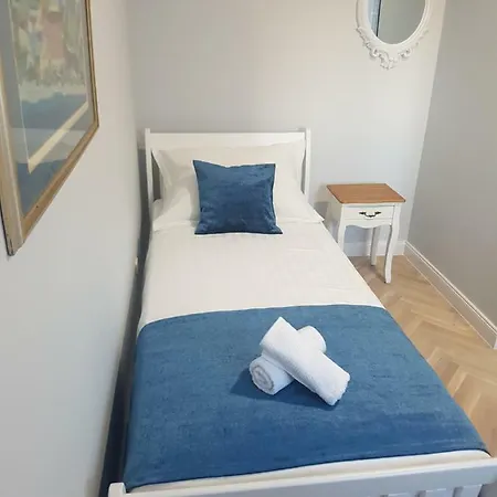 Sandra, With 2 Bathroom, Wi-fi, Private Parking * Split